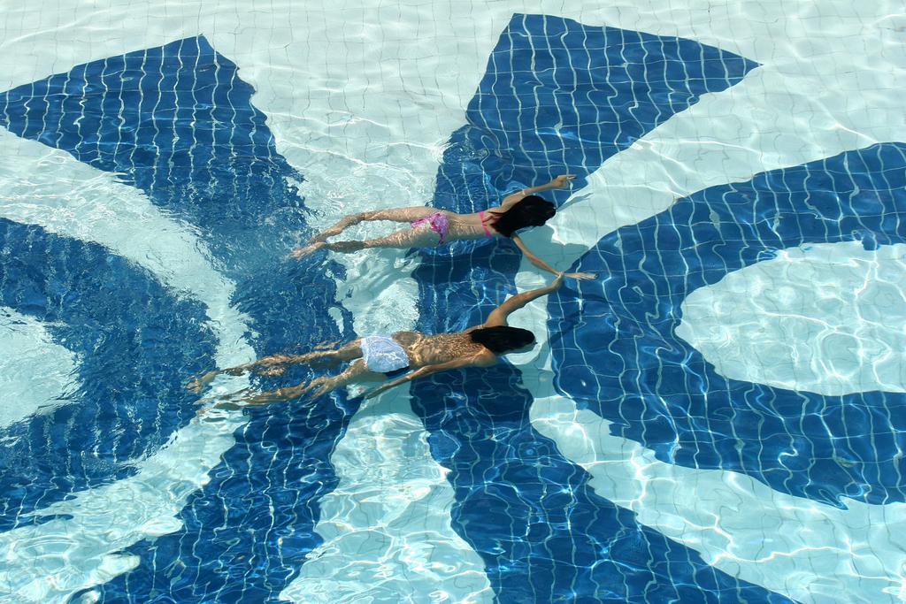 Hotel Tropical Манаус Екстер'єр фото Swimming