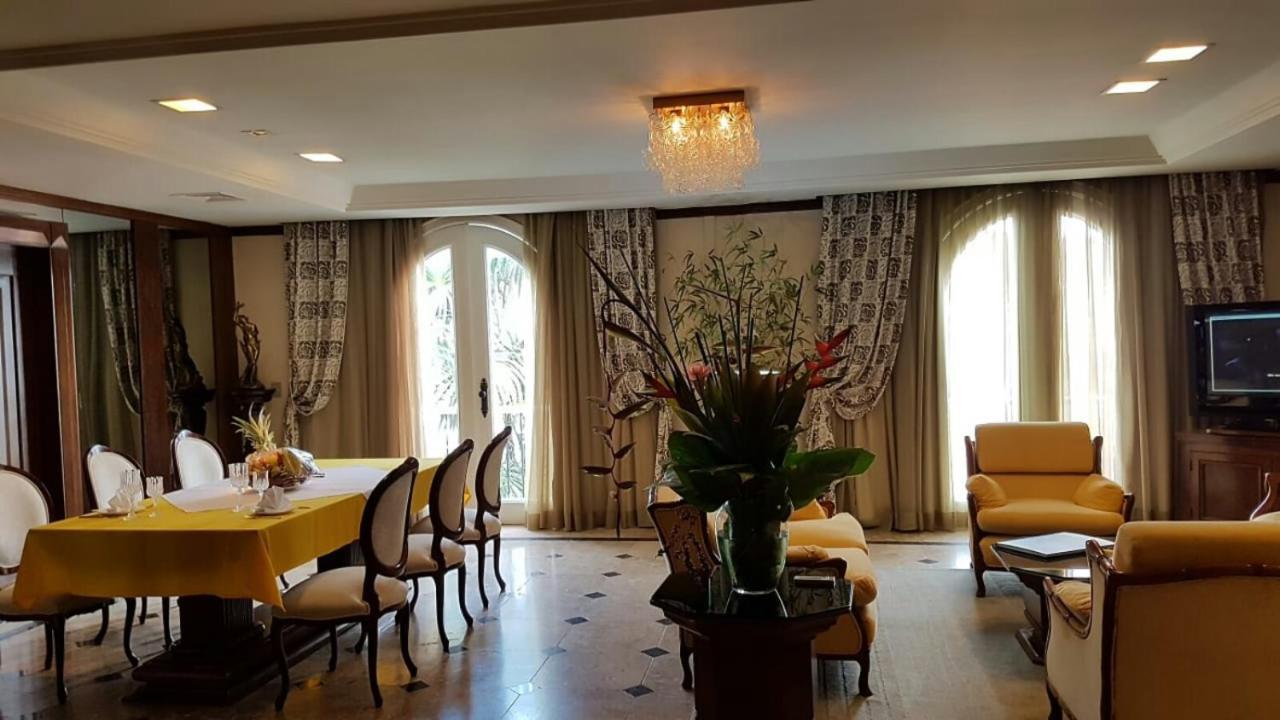 Hotel Tropical Манаус Екстер'єр фото The interior of the hotel
